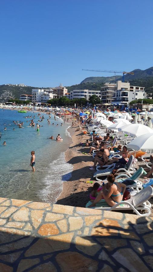 Apartment Beach D&A Bar Bagian luar foto