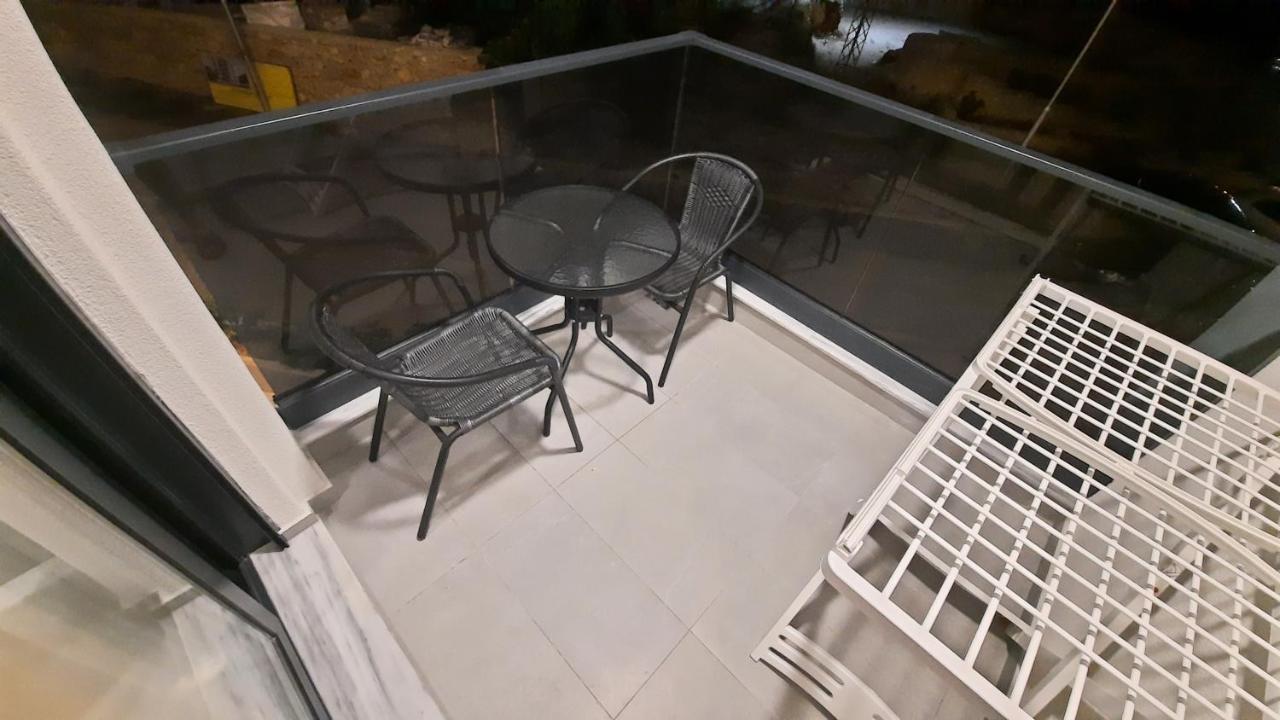 Apartment Beach D&A Bar Bagian luar foto