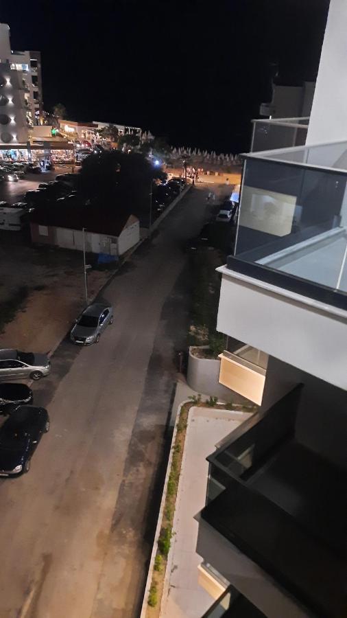 Apartment Beach D&A Bar Bagian luar foto