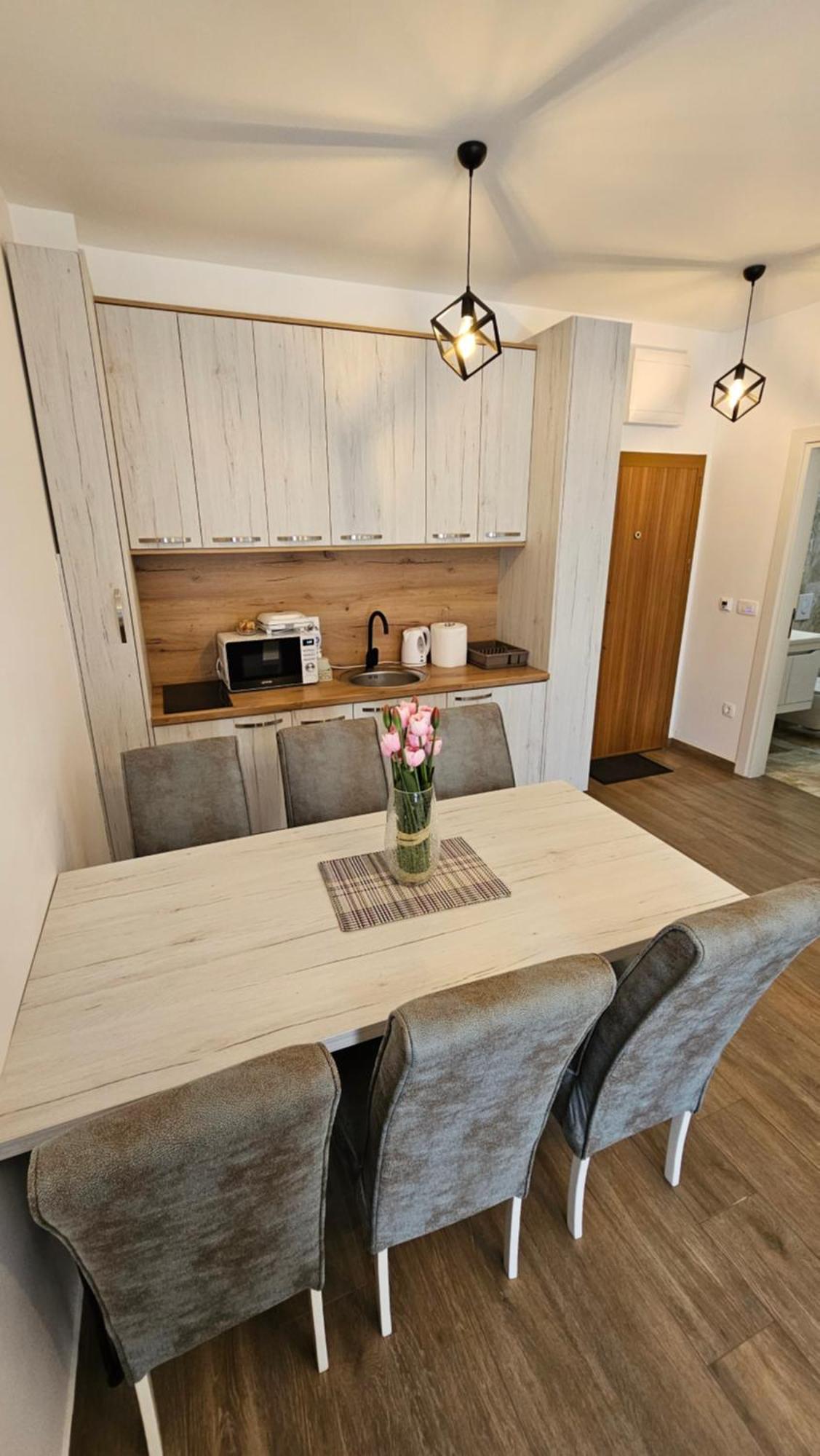 Apartment Beach D&A Bar Bagian luar foto
